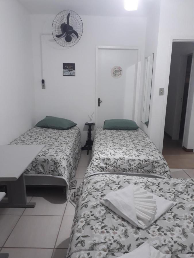 Apartamentos Por Diaria Av Domingos De Almeida Pelotas Buitenkant foto