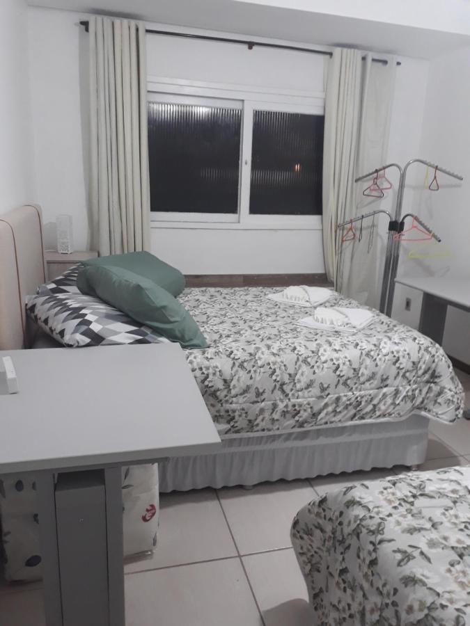 Apartamentos Por Diaria Av Domingos De Almeida Pelotas Buitenkant foto